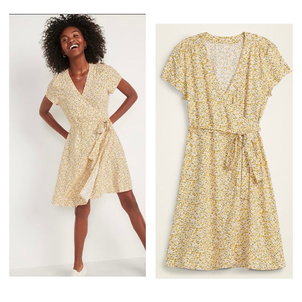 Old Navy Petite Short Sleeve Wrap Dress